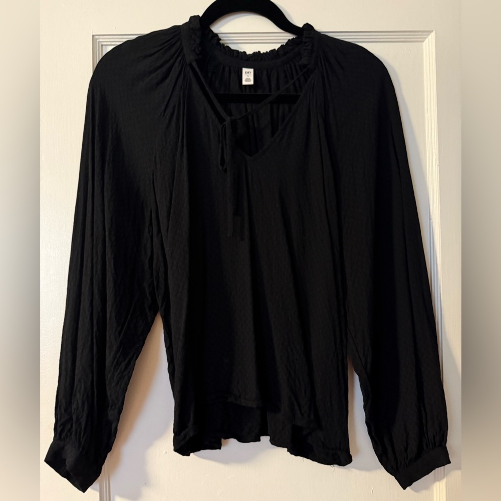 BP Women's Black Top. Size small
